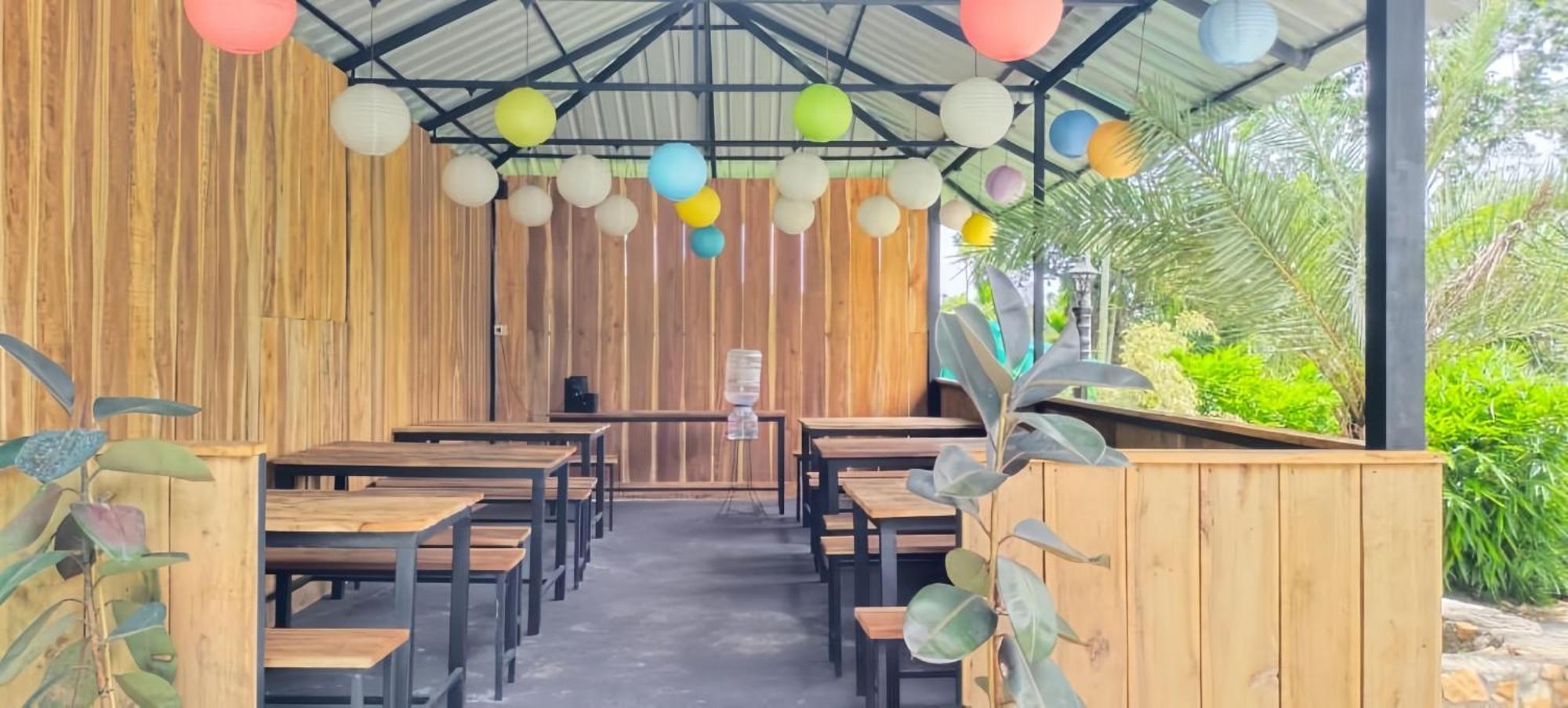 Valentine Holidays Sultan Bathery Bagian luar foto