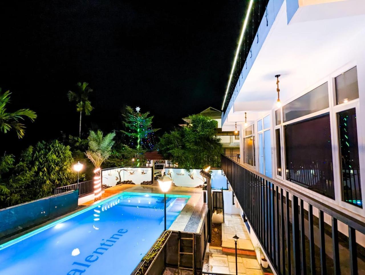 Valentine Holidays Sultan Bathery Bagian luar foto
